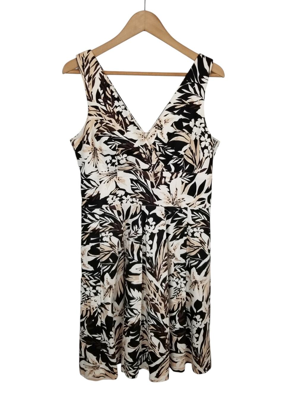White House Black Market Women's Sleeveless Fit & Flare V-Neck Dress Size 10
